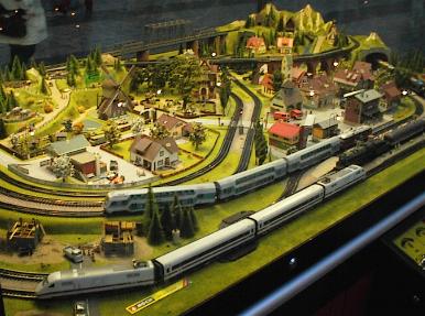 Munich2_TrainLayout.JPG